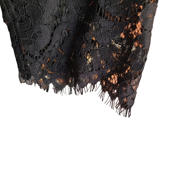 Black Lace Crop Blouse - Picture 10 of 12